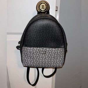 Mini GUESS backpack